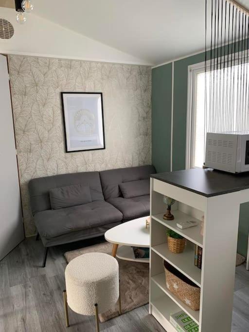 Mobil Home บาญเญอ-เดอ-บีกอร์ ภายนอก รูปภาพ